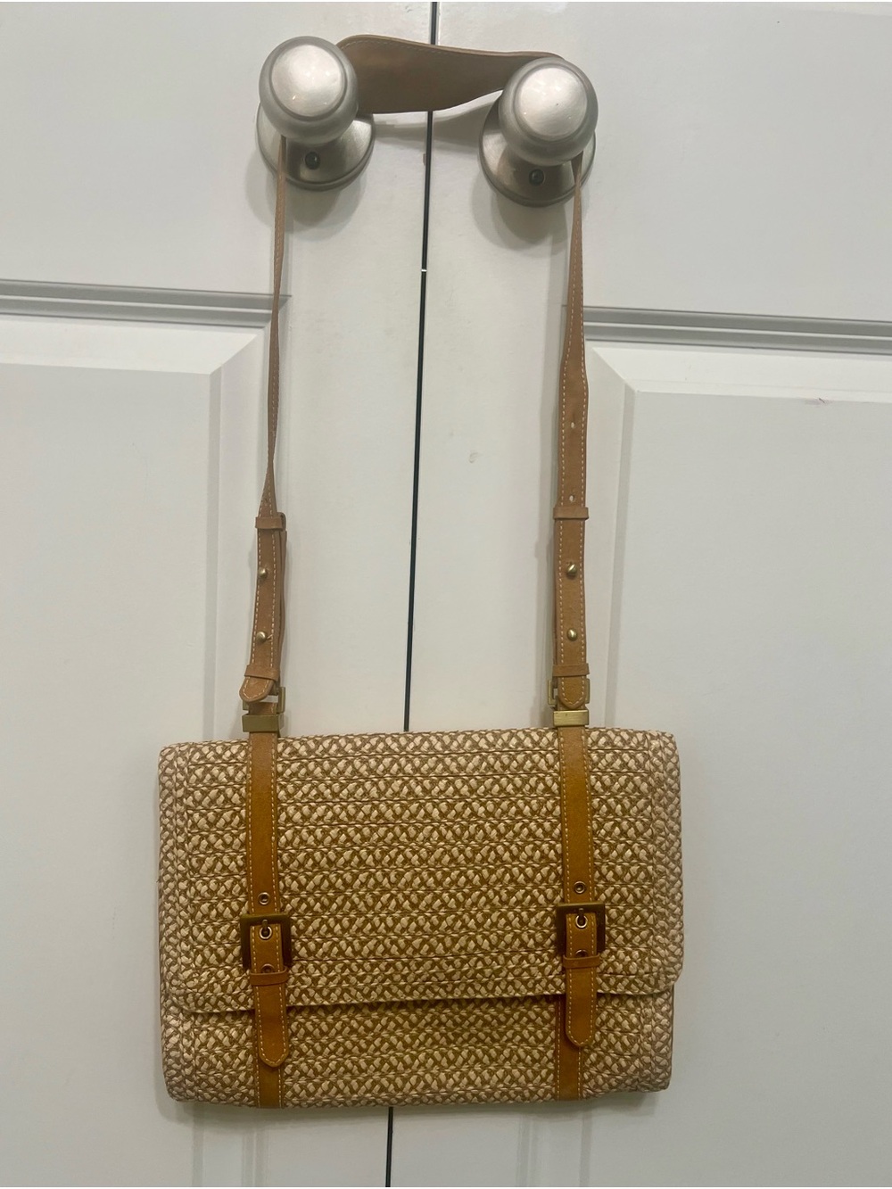 Eric Javits Woven Straw Leather Buckle Shoulder Bag Tan Cream